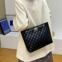 Liza Large Shoulder Bag Black