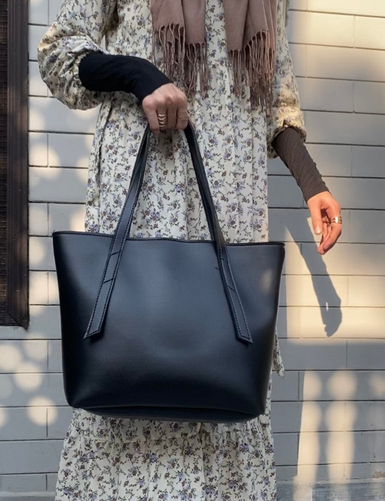 IMG_5077.jpg NOVA BLACK 3 PCS BAGSET