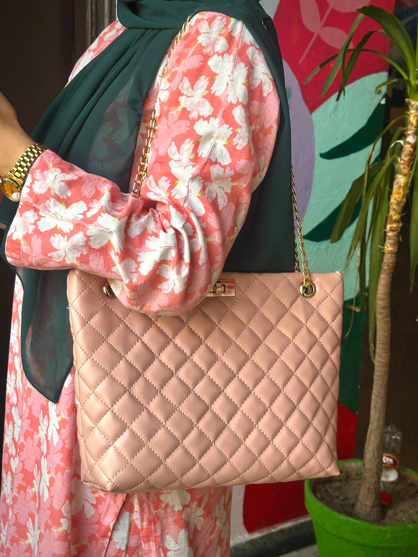 IMG_5556.jpg Liza large shoulder bag White